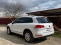2013 Volkswagen Touareg II, белый, 2690000 рублей - вид 4