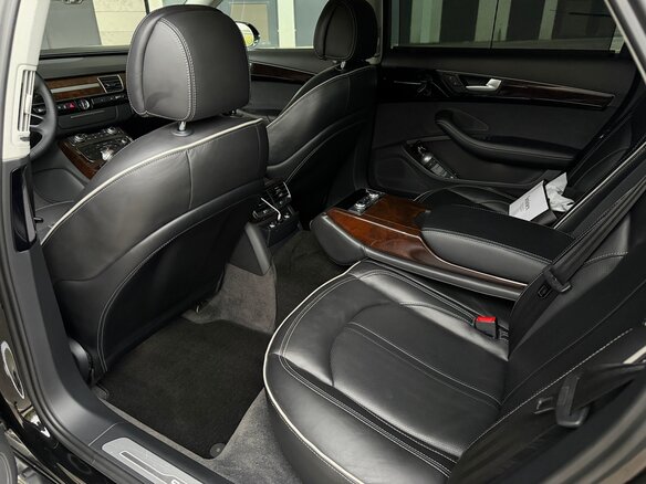 2015 Audi A8 Long III (D4) Рестайлинг, чёрный, 2380000 рублей - вид 18