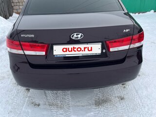 2006 Hyundai Sonata V (NF), красный, 600000 рублей, вид 2