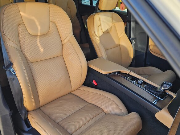 2017 Volvo XC90 II, белый - вид 13