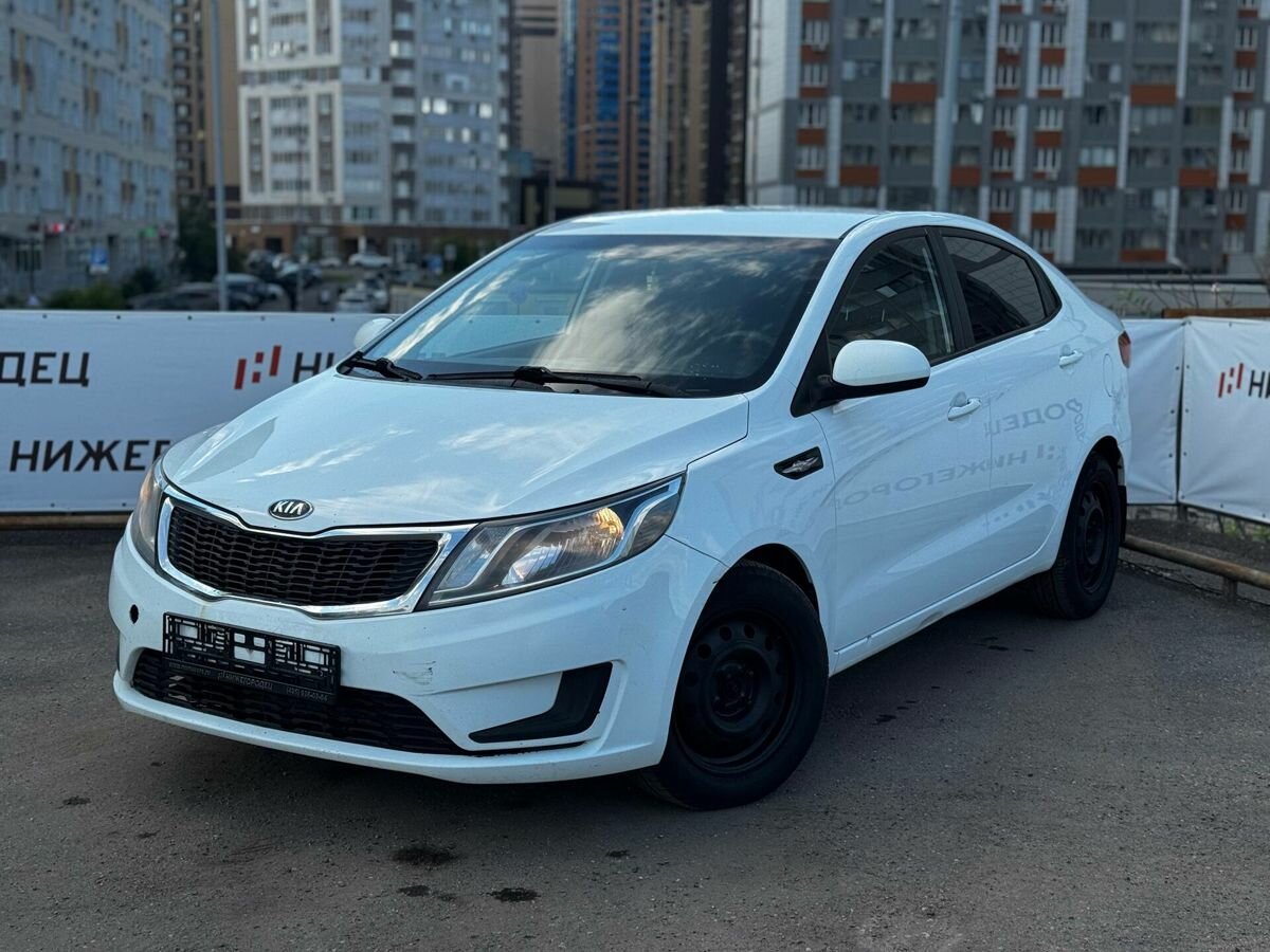 Открыть фотографии: Kia Rio III