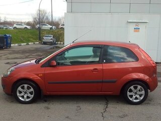 2008 Ford Fiesta Mk5, красный, 380000 рублей, вид 4
