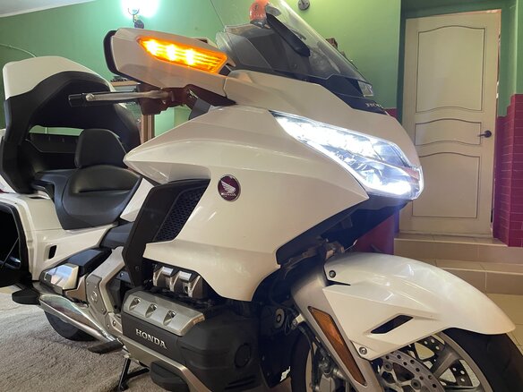 2018 Honda GL 1800 Gold Wing, белый, 2100000 рублей - вид 21