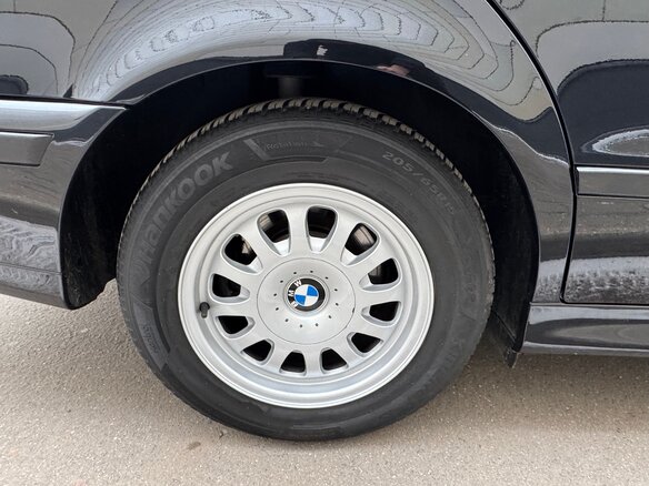 1997 BMW 5 серии 520i IV (E39), чёрный, 2498000 рублей - вид 12