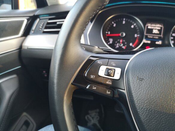 2018 Volkswagen Passat DSG7 B8, чёрный, 1820000 рублей - вид 12