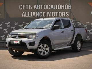 2010 Mitsubishi L200 IV, серебристый, 1249000 рублей, вид 3