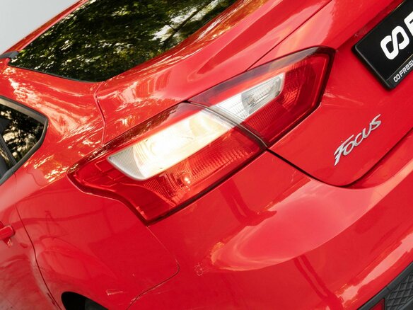 2012 Ford Focus III, красный, 710000 рублей - вид 10