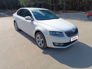 2015 Skoda Octavia III (A7), белый, 1390000 рублей, вид 3