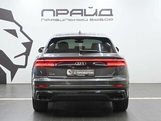 2019 Audi Q8 50 TDI I (4M), серый, 5869900 рублей, вид 3