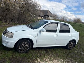2012 Renault Logan I Рестайлинг, белый, 399999 рублей, вид 4