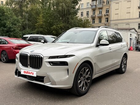 2022 BMW X7 40i I (G07) Рестайлинг, белый, 10500000 рублей, вид 1