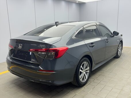 2022 Honda Civic XI, серый, 1890000 рублей, вид 4