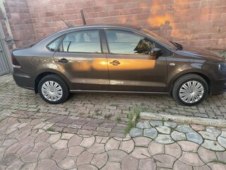 2019 Volkswagen Polo V Рестайлинг, коричневый, 1350000 рублей, вид 2