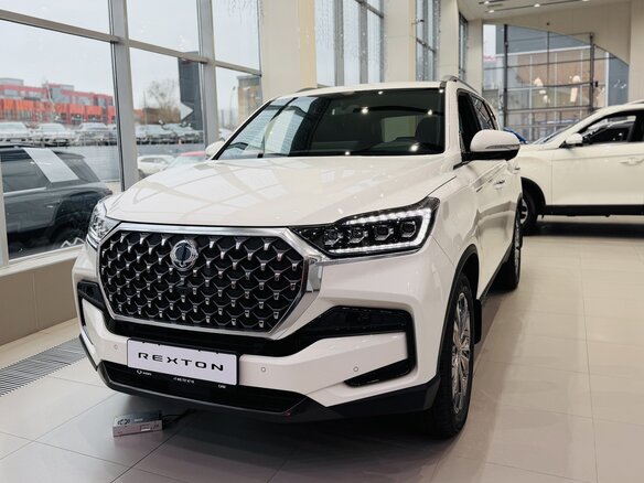 2024 KGM Rexton, белый, 6045000 рублей - вид 3