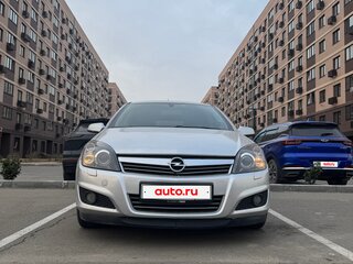 2008 Opel Astra H Рестайлинг, серебристый, 500000 рублей, вид 2