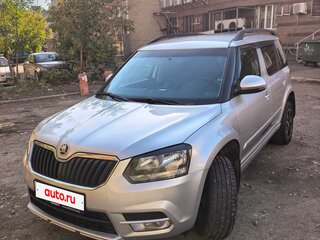 2014 Skoda Yeti I Рестайлинг, серебристый, 925000 рублей, вид 2