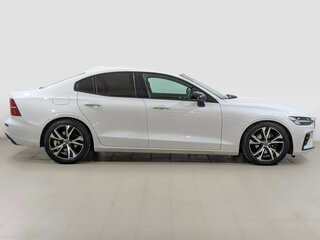 2019 Volvo S60 III, белый, 2635000 рублей, вид 4