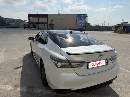 2020 Toyota Camry VIII (XV70), белый, 3000000 рублей, вид 4