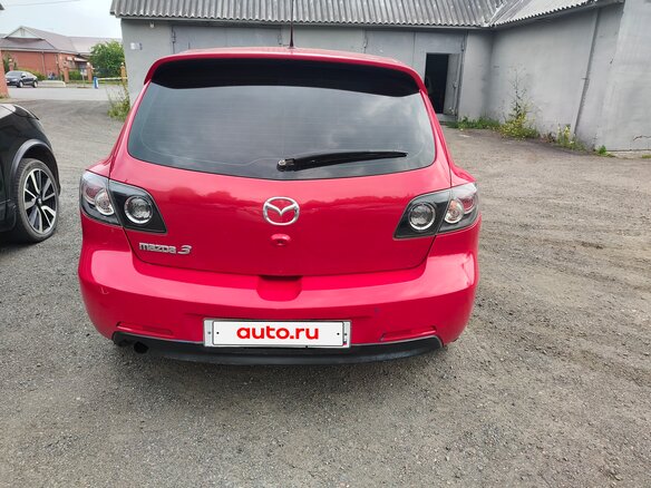 2004 Mazda 3 I (BK), красный, 390000 рублей - вид 4
