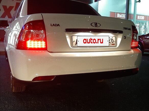 2014 Lada (ВАЗ) Priora I Рестайлинг, белый, 1030000 рублей - вид 8