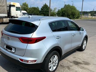 2017 Kia Sportage IV, серебристый, 1750000 рублей, вид 3