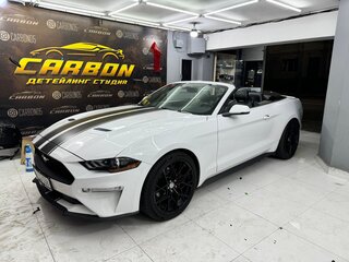 2020 Ford Mustang VI Рестайлинг, белый, 2390000 рублей, вид 2