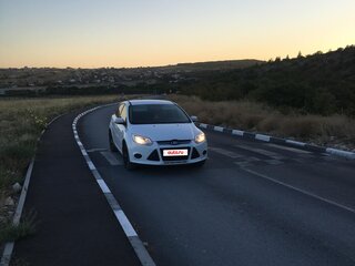 2012 Ford Focus III, белый, 1100000 рублей, вид 3