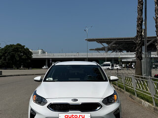 2021 Kia Ceed III, белый, 1990000 рублей, вид 4