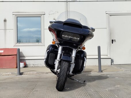 2019 Harley-Davidson Road Glide, синий, 1699000 рублей, вид 3