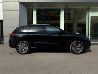 2026 Audi Q5 L III (GU), чёрный, 6347000 рублей, вид 5