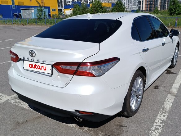 2020 Toyota Camry VIII (XV70), белый, 2499000 рублей - вид 7