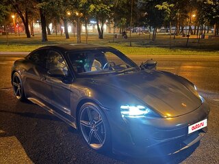 2021 Porsche Taycan Turbo S I, розовый, 14500000 рублей, вид 4