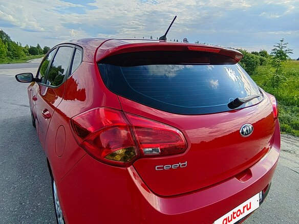2013 Kia Ceed II, красный, 950000 рублей - вид 8