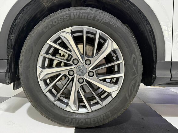 2022 Geely Coolray (Binyue) I, белый - вид 18