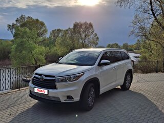 2015 Toyota Highlander III (XU50), белый, 2780000 рублей, вид 1