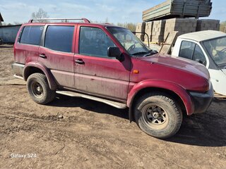1993 Nissan Terrano II, красный, 250000 рублей, вид 5