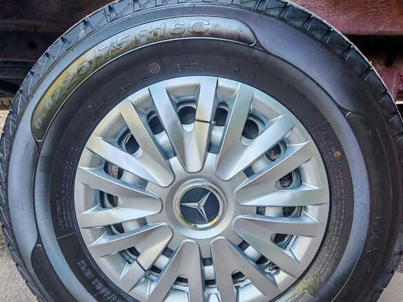 2012 Mercedes-Benz Sprinter, пурпурный, 1700000 рублей - вид 27