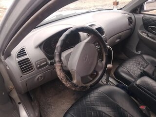2005 Hyundai Accent ТагАЗ II, серебристый, 180000 рублей, вид 5