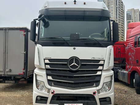 2020 Mercedes-Benz Actros, белый, 5400000 рублей, вид 2