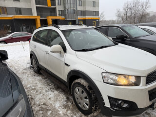 2015 Chevrolet Captiva I Рестайлинг 2, белый, 1350000 рублей, вид 1