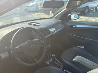 2007 Opel Astra H Рестайлинг, серебристый, 250000 рублей, вид 5