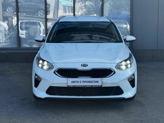 2019 Kia Ceed III, белый, 1499000 рублей, вид 2