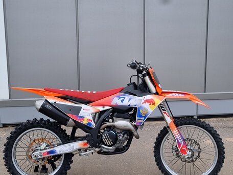 2024 KTM 250 SX F, оранжевый, 575000 рублей, вид 3