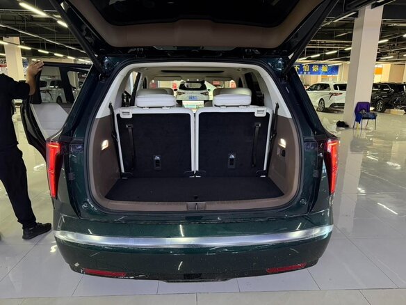2026 Wuling Starlight L, чёрный, 5999666 рублей - вид 5