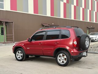 2012 Chevrolet Niva I Рестайлинг, красный, 649000 рублей, вид 4