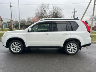 2011 Nissan X-Trail II Рестайлинг, белый, 1600000 рублей, вид 4