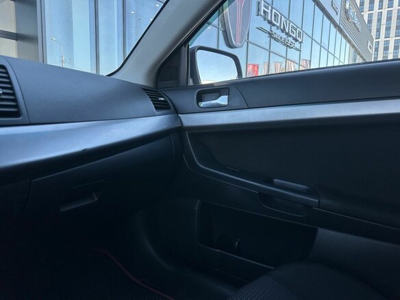 2008 Mitsubishi Lancer X, красный, 564000 рублей - вид 19