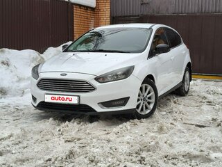 2017 Ford Focus III Рестайлинг, белый, 1100000 рублей, вид 1