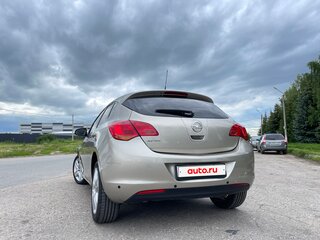 2011 Opel Astra J, бежевый, 600000 рублей, вид 5