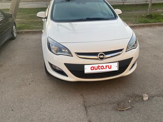 2012 Opel Astra J Рестайлинг, белый, 880000 рублей, вид 2
